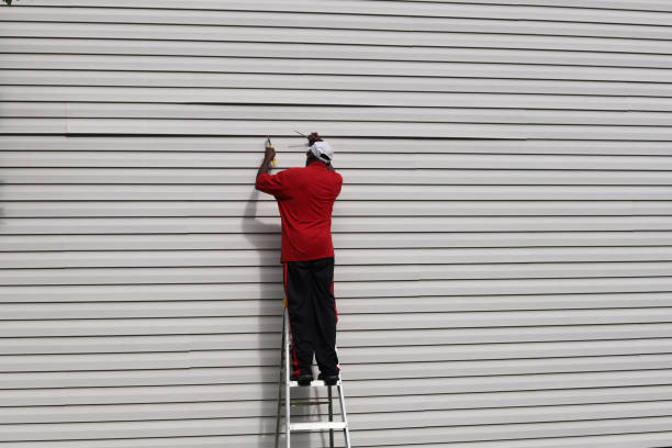 Best Engineered Wood Siding  in Emporia, KS